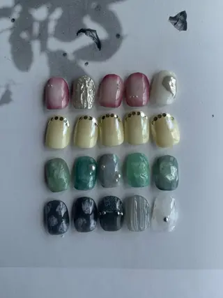 ネイル shion .のネイルデザイン