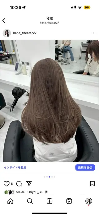 カラー ブリーチなし🫧韓国 🫧HANA🫧のヘアスタイル