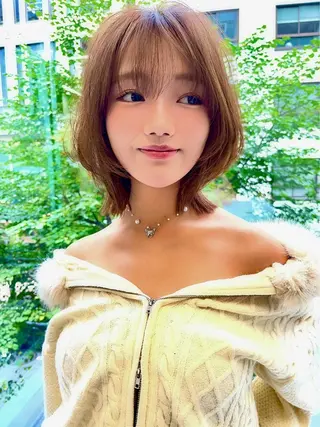 ミディアム くびれレイヤー 🌻秋月　日向🌻のヘアスタイル