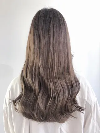 ロング カラー ヘアアレンジ GRAND OMOTESANDOのヘアスタイル