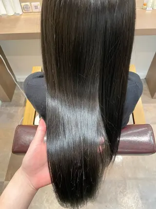 ロング カラー 韓国風🇰🇷レイヤ ーKEI🇰🇷のヘアスタイル