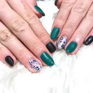 ネイル EARTH nanaのネイルデザイン