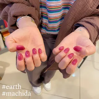 ネイル EARTH coiffure beaute 東松山店所属・町田 杏花のネイルデザイン