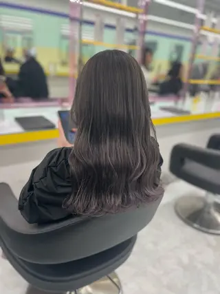 ミディアム カラー ヘアアレンジ ☁️縮毛矯正✖️ 透明感☁️りくのヘアスタイル