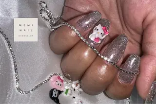 ネイル MEMI NAILのネイルデザイン