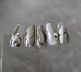 ネイル émU. nailのネイルデザイン