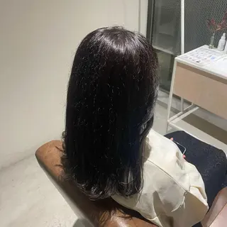 セミロング カラー WHITE EYE 和歌山 眉毛とまつ毛の専門店所属・福家 実輝のマツエク・マツパデザイン