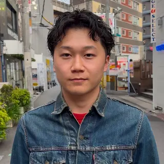 メンズ 小岩 隆樹のヘアスタイル