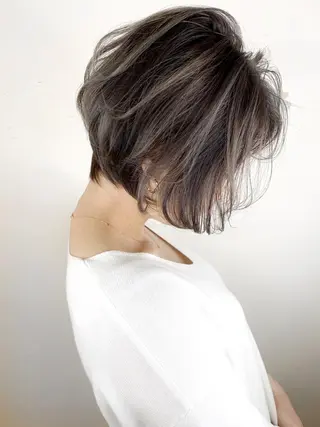 ショート 可児 令路のヘアスタイル