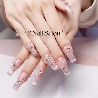 ロング H3 ネイル サロンのネイルデザイン