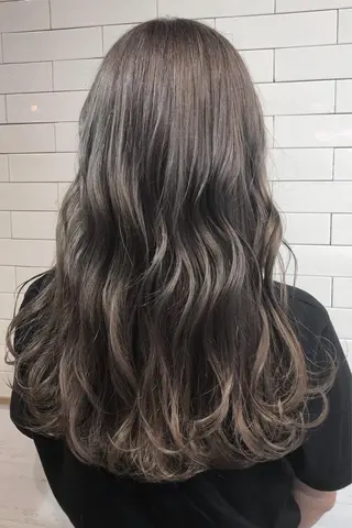 ロング カラー 🤍髪質改善➕透明感 カラー🤍川上葵のヘアスタイル