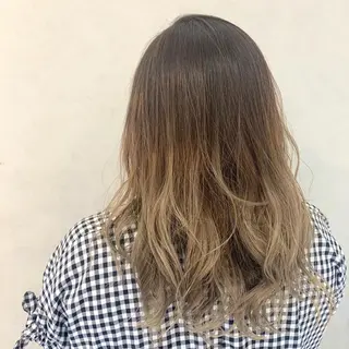 セミロング ︎︎🧸 yuri ︎︎🧸のヘアスタイル