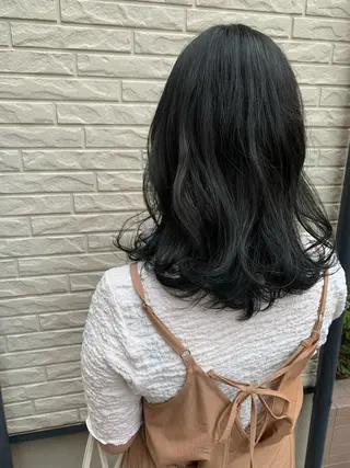 ミディアム カラー 🩵似合わせカット SEIRA🩵のヘアスタイル