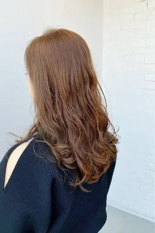 ロング カラー パライソ南公園店小嶋 さつきのヘアスタイル