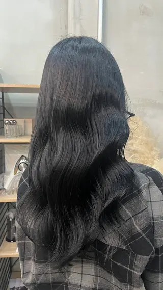 カラー 田中 萌のヘアスタイル