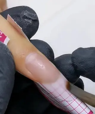 ネイル Theone栄店 松田のネイルデザイン