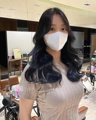 ロング カラー レイヤー/顔周り /透明感🩶高橋大のヘアスタイル