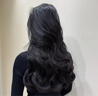 ロング カラー aku💞韓国風🩷 ピンクカラー🎀🩷のヘアスタイル