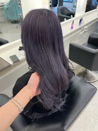 セミロング カラー 透明感カラー 【chisa チサ】のヘアスタイル