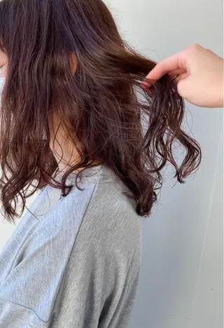 セミロング カラー パーマ ヘアアレンジ 桑原 菜摘のヘアスタイル