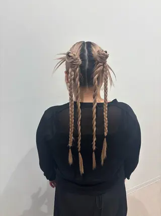 ヘアアレンジ 柳原 愛梨のマツエク・マツパデザイン