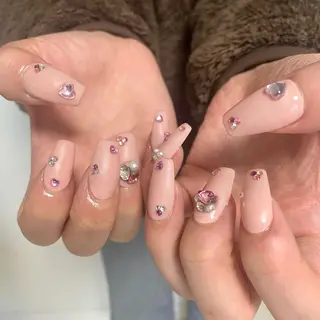 ネイル Blomeel Nailのネイルデザイン