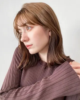 ミディアム カラー kohana 🎀韓国ヘア🎀🤍のヘアスタイル