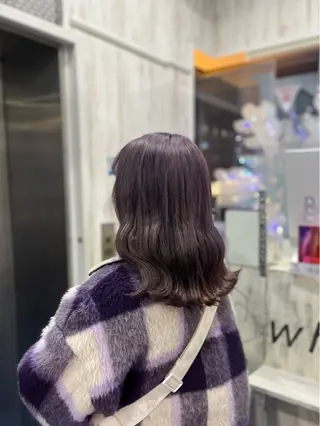 セミロング white.梅田所属・White梅田 / COCOのヘアスタイル