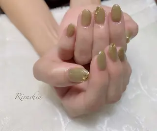 ネイル うる艶♡透明感ネイル Rirashiaのネイルデザイン