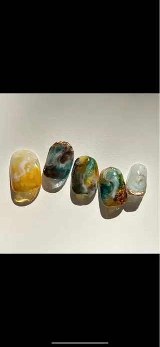 ショート ガレリアエレガンテ栄店所属・ガレリアエレガンテ栄 Minaのネイルデザイン