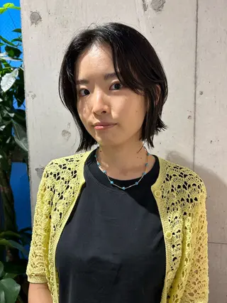 ショート カラー ポミエ恵比寿所属・ショートウルフくせ毛 お任せくださいのヘアスタイル