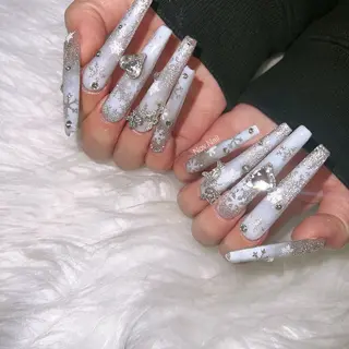 ネイル Nov. ネイルサロンのネイルデザイン