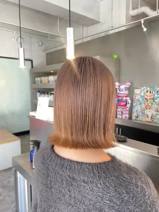 カラー ハイトーンカラー🩵 指名多数💗横山聖奈のヘアスタイル