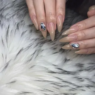 ネイル la vie  Luire所属・la vie Luire ｱｽｶのネイルデザイン