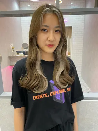 ミディアム Lond  mare 🦋ayana🦋のヘアスタイル