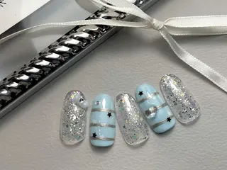 ミディアム アリアグレイス ネイルサロンのネイルデザイン