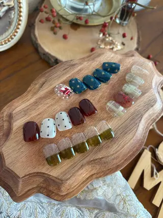 ネイル 🌲🌳🚪iiit o🌲🌳🌲のネイルデザイン