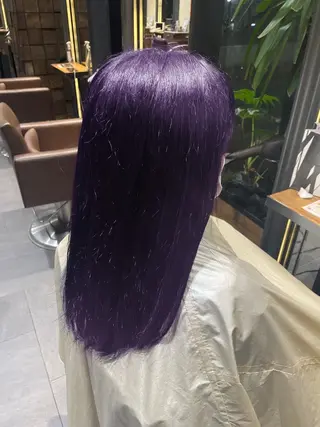 ミディアム カラー ブリーチ＆縮毛矯正 🧸tomoki🧸のヘアスタイル