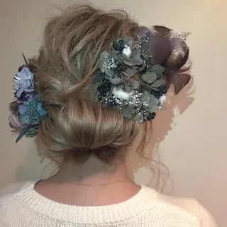 ロング ヘアアレンジ ORIKA 美容室のヘアスタイル