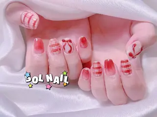 ネイル パラジェル＆フィルイン取り扱いサロンSol Nail所属・Sol Nail ミネのネイルデザイン