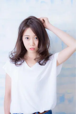 ミディアム パーマ 星 沙織のヘアスタイル