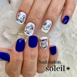 ネイル 粟津 美紀のネイルデザイン