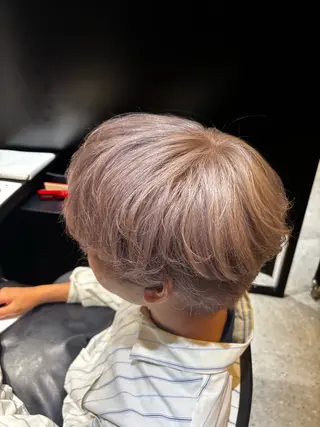 カラー 佐々木 輝人のヘアスタイル