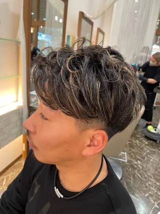 ショート カラー パーマ メンズ 👑高指名率👑 高橋大輔のヘアスタイル