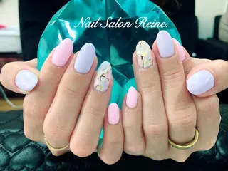 ネイル Nailsalon Reine所属・玉栄 伶奈のネイルデザイン