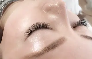 マツエク・マツパ familiar所属・familiar 【フェイシャル】のエステ・リラクイメージ