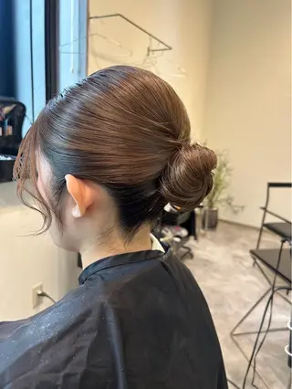 ロング ヘアアレンジ フラヴ メイクの眉毛・アイブロウイメージ