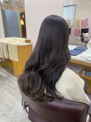 カラー CUEON.ciea所属・君島 花楓のヘアスタイル