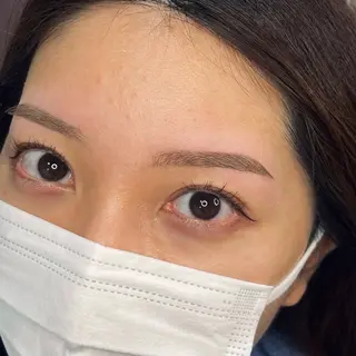 アイブロウ 三戸部 まどかの眉毛・アイブロウイメージ