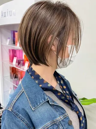 ショート カラー 横浜 店長 橋場優のヘアスタイル